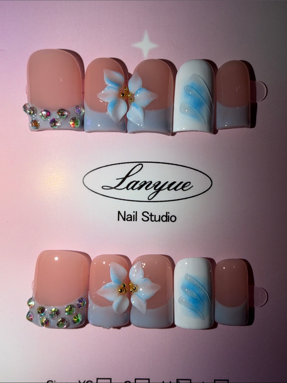 Lanyue Pink Floral Rhinestone Press-On Nail Set